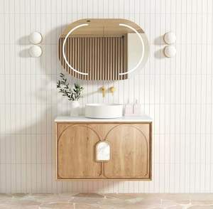 Meuble-lavabo de salle de bain mural en bois massif avec panneau de porte moulé - Product Image 2
