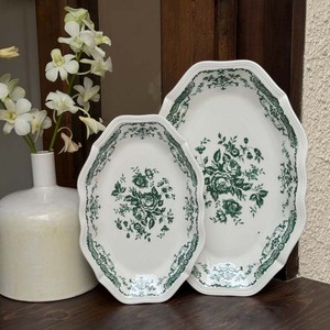 <b>Green</b> Rose Pattern 12-Inch Eco-Friendly Porcelain Dinnerware Plate Set Home Catering & Wedding Ceramic Plate Sets with Stand - Product Image 2