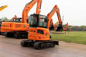 Miniexcavadora China Usada Lonking 3.5t, Excavadora Usada CDM6035 con Certificación CE y EPA - Product Image 5