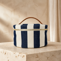 Trousse de Maquillage Cylindrique Personnalisée avec Logo, Style Nautique Rayé en Jean et Toile, Fermeture Éclair, Poignée en Cuir