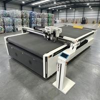 Automatische snijmachine voor karton, kartonnen dozen, glazen, groenten, fruit en kartonnen dozen.
