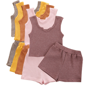 Vêtements pour bébé fille 2022, ensemble de vêtements pour fillettes, ensemble d'été avec débardeur et short en tricot, logo personnalisé, ensemble de shorts pour enfants, filles - Product Image 1