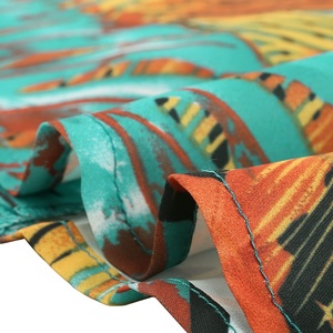 Camisa Hawaiana de Rayón Popelín con Estampado Floral y Hojas Tejidas para Mujer, Manga Corta, Estilo Tropical, con Botones - Product Image 6