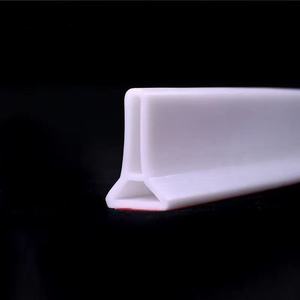 Tira de Sellado Impermeable para Baño, Tablero de Bloqueo de Agua para Ducha, Tira de Sellado Impermeable para Inodoro - Product Image 1