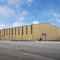 Fabricant d'entrepôts en structure métallique, entrepôt préfabriqué en acier à haut plafond pour le stockage et l'entretien d'équipements de grande hauteur