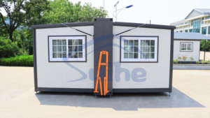 Maison préfabriquée en conteneur Espace de vie écologique et personnalisable - Product Image 3