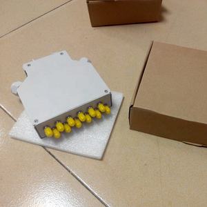 Boîte à bornes à <span class=keywords><strong>fibre</strong></span> <span class=keywords><strong>optique</strong></span> FTTH de type DIN avec 12 adaptateurs simplex ST/UPC plateau d'épissure équipement de réseau de câble <span class=keywords><strong>optique</strong></span> - Product Image 5