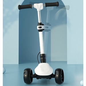 Monopattino <span class=keywords><strong>Elettrico</strong></span> per Bambini Pieghevole a <span class=keywords><strong>Tre</strong></span> <span class=keywords><strong>Ruote</strong></span> 24V in Lega di Alluminio Vendita Diretta dalla Fabbrica All'Ingrosso - Product Image 2
