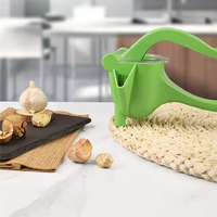 Hete verkoop nieuwe handmatige fruitpers voor thuisgebruik, plastic, voor sinaasappel en citroen, voor de keuken