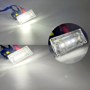 Éclairage <span class=keywords><strong>de</strong></span> <span class=keywords><strong>plaque</strong></span> d'immatriculation led super lumineux 7000K pour <span class=keywords><strong>BMW</strong></span> <span class=keywords><strong>E46</strong></span> 4 portes 1998-2005 éclairage <span class=keywords><strong>de</strong></span> <span class=keywords><strong>plaque</strong></span> d'immatriculation led canbus étanche - Product Image 5