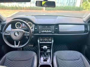 <span class=keywords><strong>Skoda</strong></span> <span class=keywords><strong>Kodiaq</strong></span> 4X4 SUV <span class=keywords><strong>2017</strong></span> a Benzina in Buone Condizioni Usata <span class=keywords><strong>Skoda</strong></span> Cinese a Prezzo Competitivo - Product Image 4