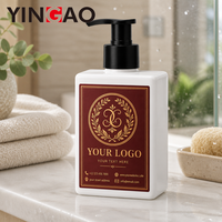 Étiquette personnalisée pour shampoing en rouleau, autocollant vinyle imperméable rouge bordeaux avec dorure à chaud, pour savon liquide, lotion, autocollants de salle de bain, logo