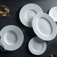Assiette en Porcelaine Fine Blanche de Haute Qualité P&T, Vaisselle de Table Personnalisée pour Hôtels, Assiette de Dîner en Gros