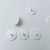 Marqueur de balle de golf rond plat en plastique, coloré, durable, imperméable, écologique, avec logo personnalisé, taille personnalisable pour accessoires de golf