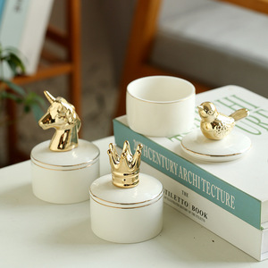 Scatola Portaoggetti in Porcellana Bianca Monocromatica con Finitura Dorata, Stile Nordico Semplice ed Europeo, Creativa per Gioielli o Candele - Product Image 3