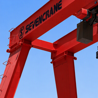 Grue mobile à portique de 40 tonnes avec moteur, boîte de vitesses et télécommande sans fil pour la manutention de conteneurs de 20/40 pieds – Idéale pour les hubs logistiques modernes
