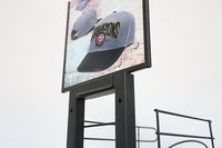 Freistehender Metall-Draht-Hutständer für Baseballkappen, Cowboyhüte und Sportmützen – Ladenpräsentationshalter