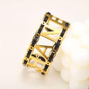 Hot thiết kế sang trọng Bangles cá nhân đôi C thư mở <span class=keywords><strong>Bangle</strong></span> hane cổ điển chéo phóng đại rộng Cuff đồ trang sức thời trang - Product Image 2