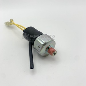เซ็นเซอร์วัดแรงดันน้ำมันเครื่อง Senwitt รุ่น 6BD1 สำหรับรถขุดดิน Hitachi EX200 เครื่องยนต์ดีเซล - Product Image 2