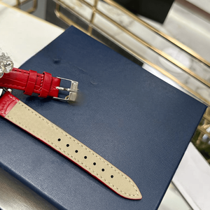 Montres analogiques à boîtier rond intemporel avec cadran romain et bracelet en cuir verni pour les occasions quotidiennes et formelles Chopards - Product Image 6