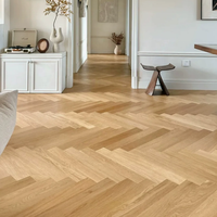 Parquet en bois de chêne blanc massif certifié ENF et personnalisé à motifs à chevrons Plancher en bois d'ingénierie étanche à l'humidité