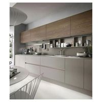 Cuisine moderne personnalisable et modulaire en granit artificiel écologique, avec design confortable, meubles de cuisine, évier, îlot central et ensemble de table.