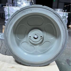 Rueda de Goma Gris 15x5 con Banda de Rodadura Firme, Resistente al Desgaste, Tipo Plano para Genie GS2032 GS2046 GS2632 GS2646 GS3232 GS3246 - Product Image 4