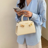 Sac carré mini haut de gamme avec boucle de verrouillage, sac à main rétro élégant pour femme, sac à main de ville pour femme