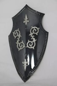 Armadura de Caballero Guerrero Negro Medieval Templario Cruzado de 28'' con Acabado Plateado - Product Image 2