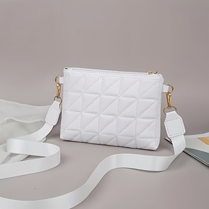 <span class=keywords><strong>Borsa</strong></span> a <span class=keywords><strong>Tracolla</strong></span> da Donna in <span class=keywords><strong>Pelle</strong></span> PU con Cinturino Regolabile e Chiusura a Cerniera - Product Image 5