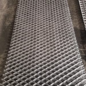 Acier à faible teneur en carbone Q235, acier inoxydable, mur d'enceinte, galvanisation à chaud, <span class=keywords><strong>garde</strong></span>-<span class=keywords><strong>corps</strong></span> de balcon, treillis métallique expansé, best-seller - Product Image 4