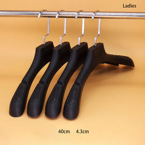 Cintres en plastique cintre large en plastique cintre plein en plastique cintre largeur épaule cintres en plastique pour chiffons - Product Image 6