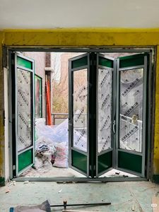 Portes pliantes en alliage d'aluminium réduisant le bruit et offrant une belle brillance - Product Image 5