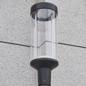 Minimalismo moderno IP65 Solar Acero inoxidable Control remoto Ridge Pasarela peatonal Pilar Guardia LED Canal Luz Jardín - Product Image 4
