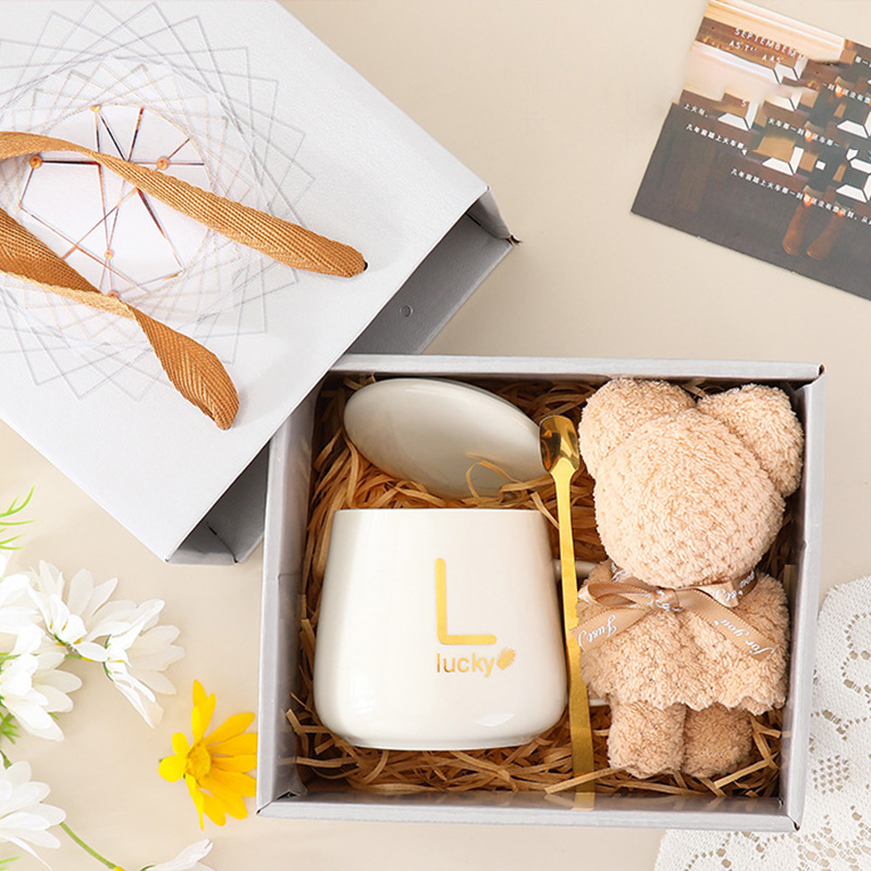 Cup+Spoon+Towel(White)