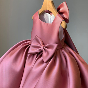 Le neonate vestono il primo <span class=keywords><strong>anno</strong></span> di compleanno della ragazza di fiori della principessa <span class=keywords><strong>vestito</strong></span> in camicia da spettacolo di pianoforte senza maniche <span class=keywords><strong>vestito</strong></span> Tutu solido con fiocco grande - Product Image 4