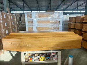 IT122 B&R Fornitore Cinese Economico di Articoli Funebri, Cofani per Adulti in Legno di Paulownia Stile Italiano, Spessore 25mm, 192x56x28cm, in Vendita - Product Image 4