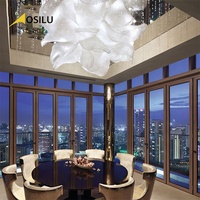 Lampe à LED en cristal d'intérieur au design unique personnalisé pour hôtels et salles de banquet Magnifique suspension à fleurs