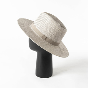 <span class=keywords><strong>2025</strong></span> Mới Đến Thời Trang Mùa Xuân Mùa Hè Giấy Rơm Fedora <span class=keywords><strong>Hat</strong></span> Giản Dị Ngoài Trời Bãi Biển Du Lịch Mặt Trời Mũ Đầy Màu Sắc Kem Chống Nắng Mũ Rơm - Product Image 3