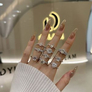 Dylam High Jewelry Factory Directly Sale S925 Silver 31pcs Small 5A <b>CZ</b> 1.0ct D VVS1 Moissanite Main Lover Heart Shape <b>Rings</b> - Product Image 2