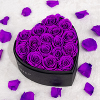 Vente en gros Cadeau de fête des mères pour la Saint-Valentin Longue durée de vie Vraies fleurs immortelles Rose éternelle préservée dans une boîte