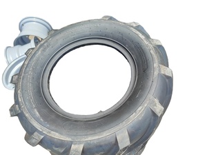 Pneu de jardinage <span class=keywords><strong>agricole</strong></span> sans chambre à air 24x12.00-12 P328 6PR 12 pouces pour tondeuse à gazon et tracteur - Product Image 5