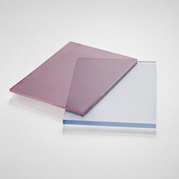 Plaque de polycarbonate solide transparente de 2-4 mm pour couverture de toit de pergola pour structures de jardin