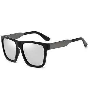 Lunettes de soleil polarisées carrées pour homme, style rétro, tendance, avec logo personnalisé, protection UV400, idéales pour la conduite - Product Image 5