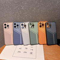 Coque de téléphone antichoc en TPU+PC pour 16 Pro Max, design paysage urbain de luxe, anti-rayures, souple, fine et anti-poussière