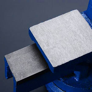 Tornillos de Banco Ligeros y Móviles con Yunque, Suministro Directo de Fábrica - Product Image 2