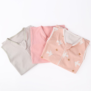 Sacco per dormire per bambini coperta da indossare sacchi a pelo per bambini all'ingrosso 0.5 Tog 100% cotone stampato senza maniche con cerniera per neonati - Product Image 4