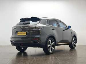 Changan CS55 PLUS 2022 2.ª Generación 1.5T Edición Automática Turbo DCT, Exterior Gris Oscuro, Interior Bicolor, Techo Panorámico, Cuero - Product Image 6