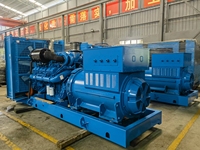 Groupe électrogène industriel diesel de 1700 kW (2125 kVA) avec moteur Weichai 20M33D2020E310 à démarrage automatique pour le secteur pétrolier et gazière