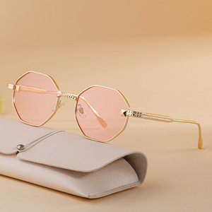 Gafas de Sol Poligonales UV400 2026, Nueva Moda para Hombre, Montura Metálica, Venta al Por Mayor - Product Image 2